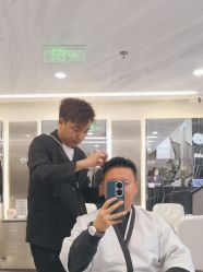 -简法造型·品牌形象店