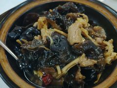 云耳金菇煮展肉-蒲园食堂(中山大学广州校区南校园店)