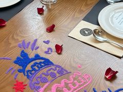 -Mark&Mars Restaurant