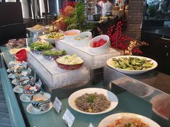 自助取餐区-唐拉雅秀酒店-西锦汇空中BBQ·思创餐厅