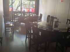 -健跳小海鲜(人民路店)