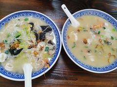 -亚忠小吃店(曾厝垵店)
