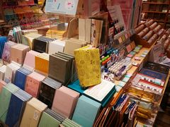 -猫的天空之城概念书店(印象城购物中心店)