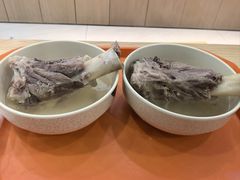-周震馄饨