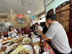 -何适山庄 ·可团建(水长城P2停车场店)