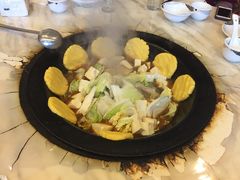 -东北农家院·铁锅炖(莘庄店)