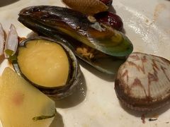 -领鲜活海鲜榴莲自助火锅(东门店)