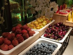 -浅深(世茂滨江精品店)