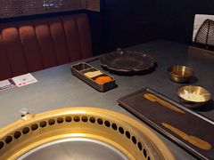 -铭牛烧肉·和牛海鲜自助(高新月牙湖店)