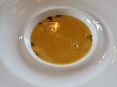 烟熏鸭肉南瓜汤-Salon de Ville浦江汇(上海外滩华尔道夫酒店店)