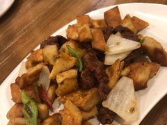-清真·玛丽亚新疆菜主题餐厅(浙江中路店)