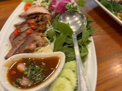 -Chom Cafe and Restaurant
