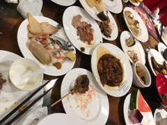 -四海一家自助餐(益田假日广场店)