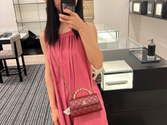 -CHANEL(戴高乐机场T 2E店)