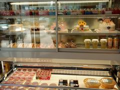 面包甜点陈列柜-丹香(青岛南京路店)