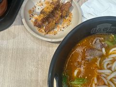-桂在香知桂林米粉(红博中央公园店)