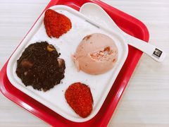 雪山草莓-满记甜品(日月光二店)