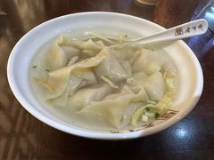 刀鱼馄饨-老半斋(福州路店)