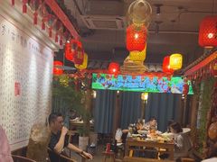 -头上红煨盐鸡·非遗院子餐厅