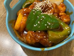 鲜菠萝甜酸咕噜肉饭-金捞茶餐室(祐汉兴隆楼店)