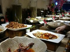 -亚马逊环球美食百汇(新城吾悦广场店)