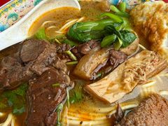 -金杨拉面王小吃面馆·牛三宝面·红烧牛肉粉