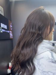 -藤野造型烫染·漂发