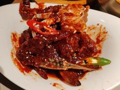 草家招牌酱辣蟹-草家酱蟹炭火烤肉店(珲春南路一店)