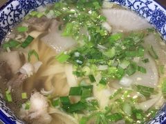 -陇上全荟兰州传统牛肉面(延吉路店)