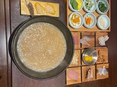 -银米·云南传统过桥米线(双廊黑金冠店)