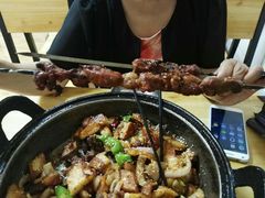 -老钟家烤羊排·敦伊阁清真餐厅胡羊焖饼