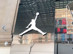 -Air Jordan(世贸天阶店)