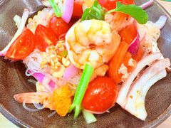 酸辣海鲜粉丝沙拉-mango tree芒果树泰国餐厅(青岛万象城店)