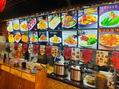 -靠山屯东北农家菜(八龙桥雅苑店)