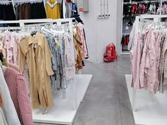 -BIGOFFS 超级折扣(仁恒伊势丹店)