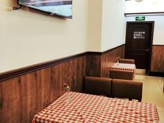 -红宝石·鲜奶小方·海派西点房(浦三店)