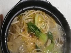 -砂锅米线