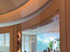 -怡咖啡海鲜自助餐厅(浦东香格里拉店)