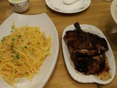-乌镇那一年小院主题餐厅(甘泉西路店)