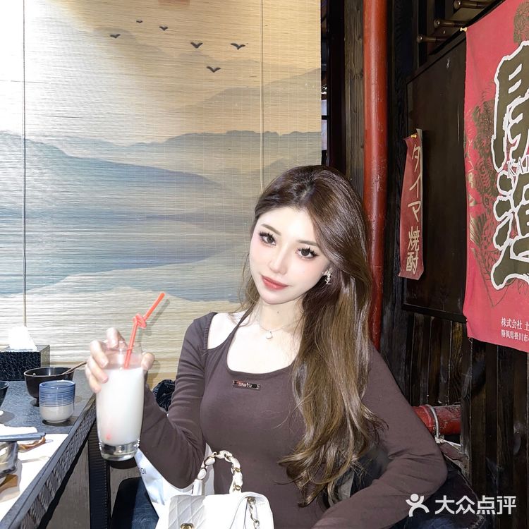 今晚小干饭团聚会啦🐦
