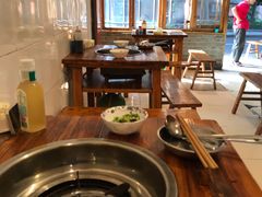 大堂-仔耳朵冷锅鱼蛙芋儿鸡(莲花东路店)