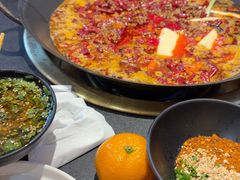 -沸炉重庆老火锅(军事博物馆店)