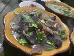 -小杨翘脚牛肉
