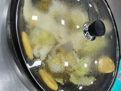 -屯老二农家铁锅炖·行业领军者(梅江店)