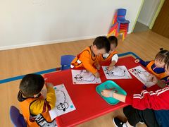 -四叶草托育园(张江园店)