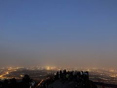 -鬼笑石后山停车场