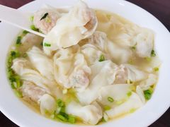 海鲜小馄饨-洪大妈·黄鱼面(金山嘴渔村店)