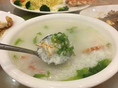 -顺峰渔港中国人的餐厅