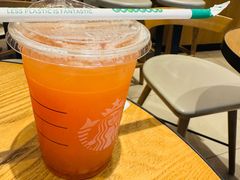 -星巴克臻选(北京银泰店)