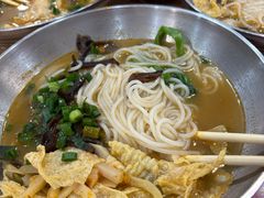 -爱民螺蛳粉(梧州国泰广场店)